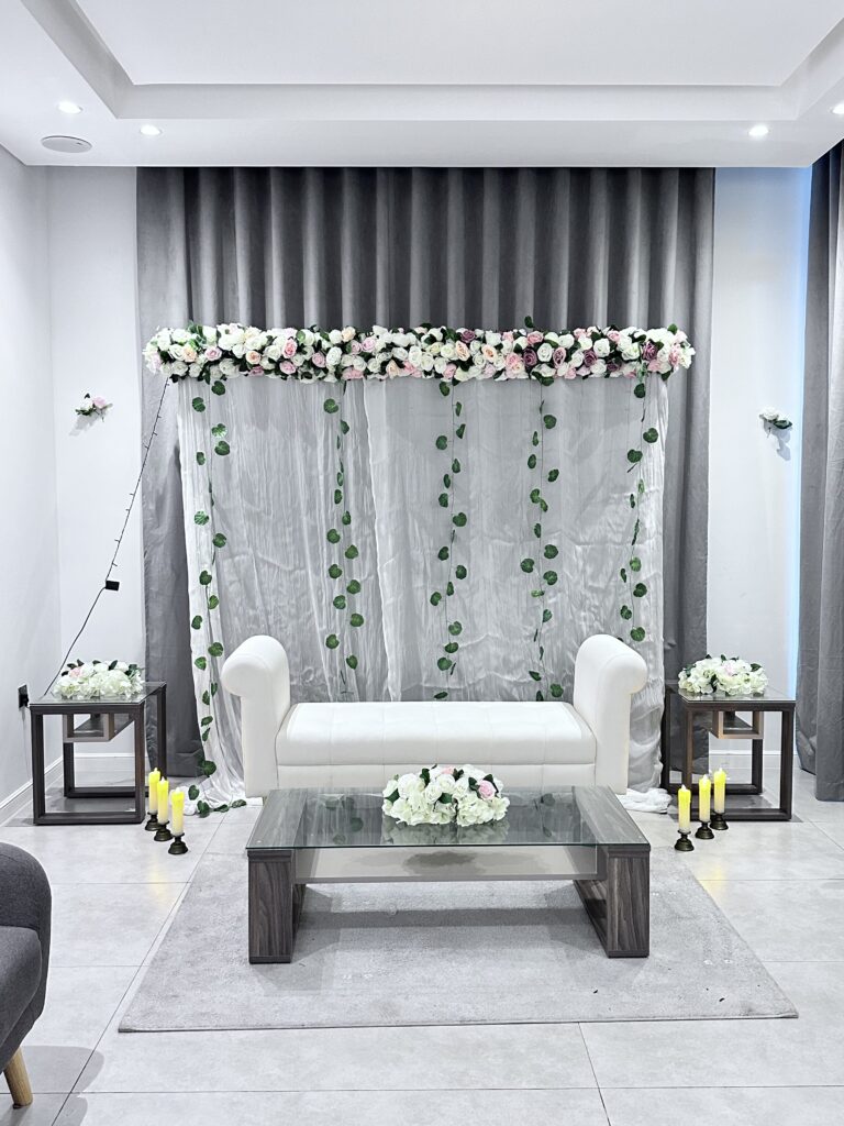 floral decoration for baby shpower setup indoors
