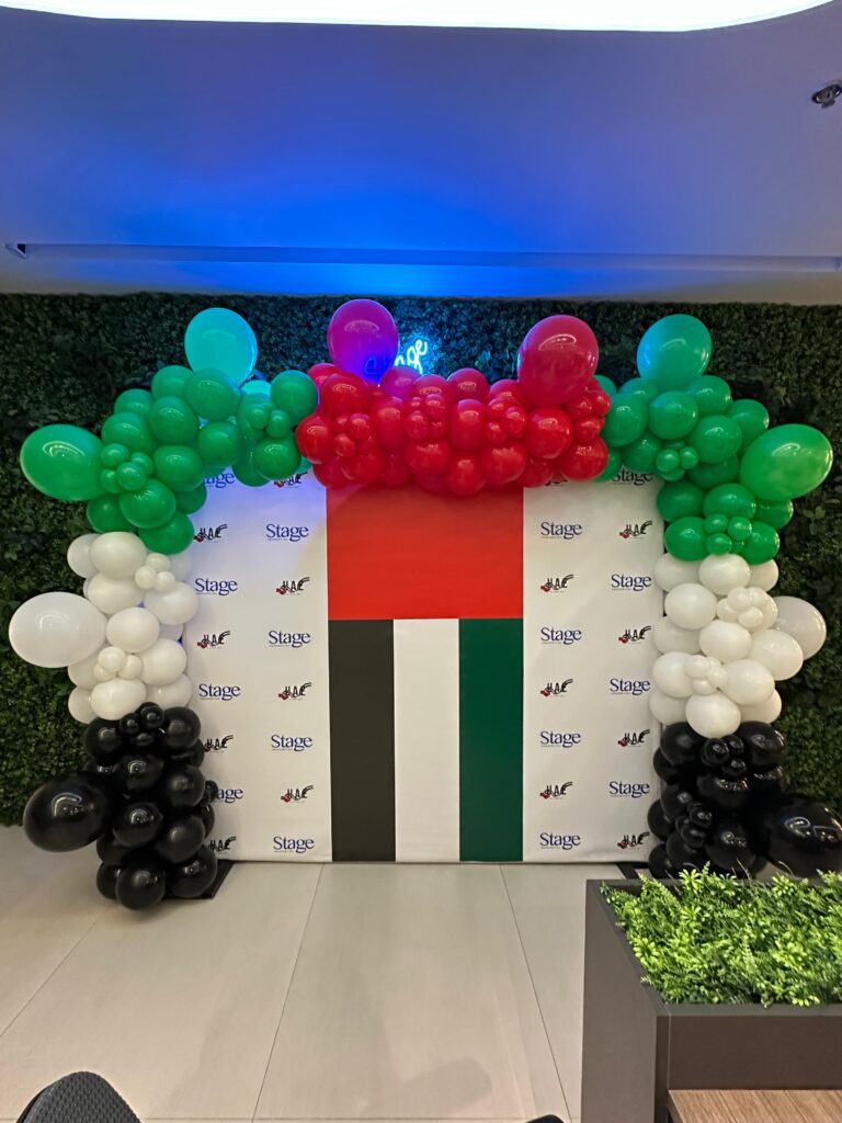 1000084265 uae national day balloon decoration